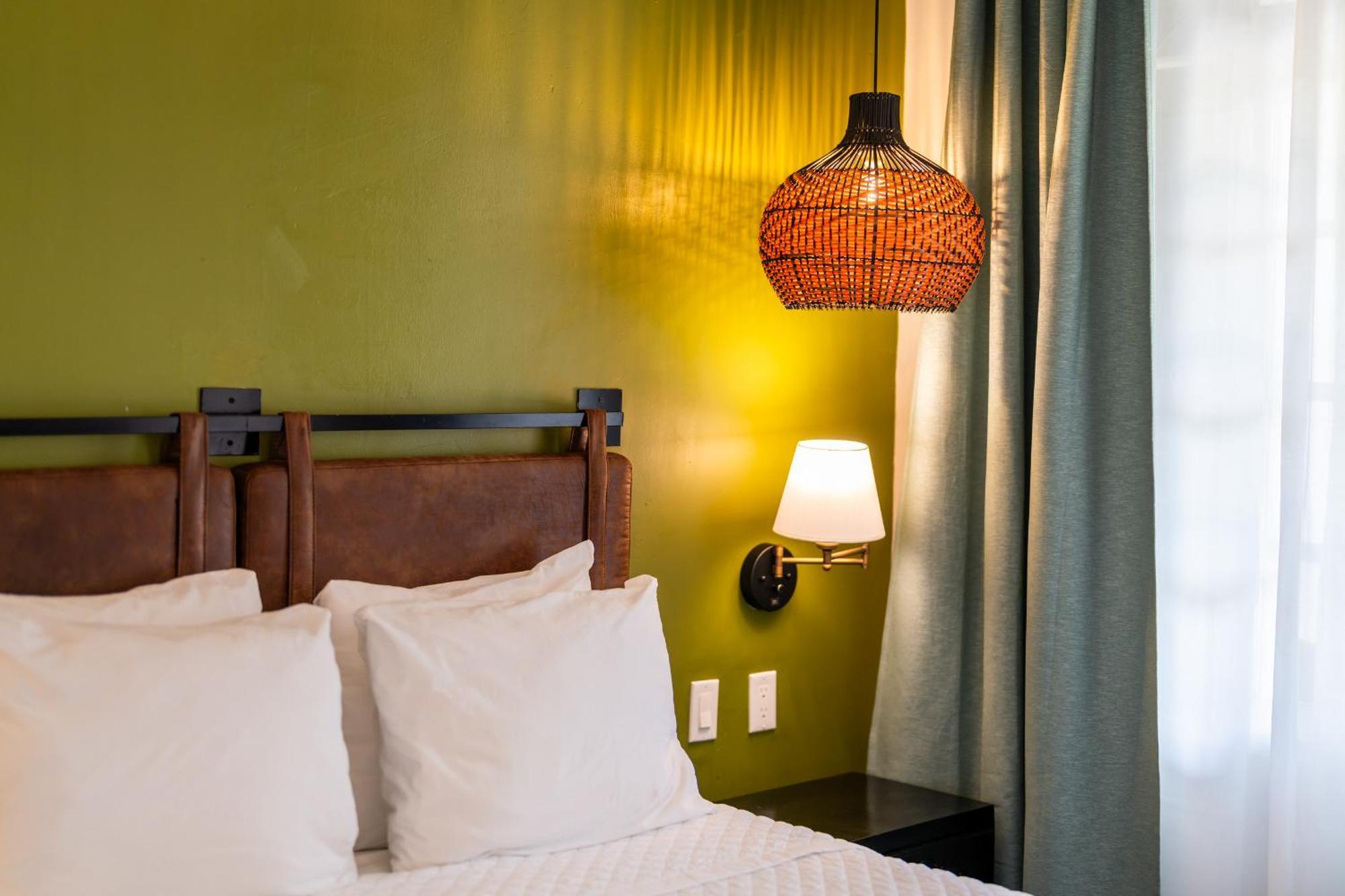 ทราเวลเลอร์ บีช รีสอร์ต Hotel เนกริล ภายนอก รูปภาพ